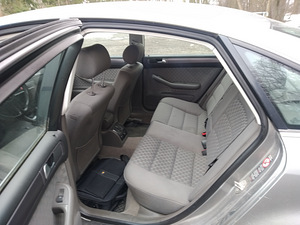 Audi A6 1.8T Quattro (7 foto / 8)