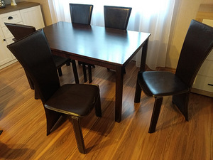 Köögilaud + 4 tooli