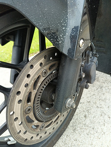 Honda Forza 125 (8 фото из 9)