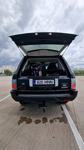 Land Rover Range Rover (8 фото из 10)