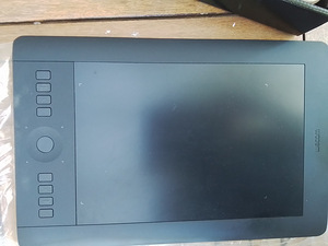WACOM INTUOS PRO M graafikatahvel (5 foto / 6)
