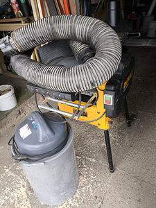 DeWalt (5 foto / 6)