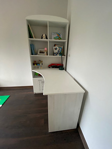 Kirjutuslaud riiuliga Meblik (2 foto / 3)