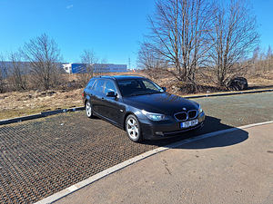 BMW 520d 2010 (11 фото из 15)