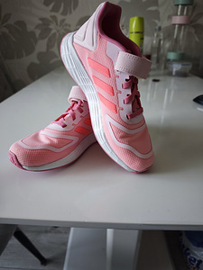 Adidas tossud suurus 33 (2 foto / 5)