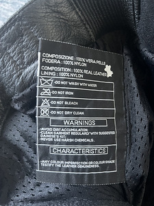 Dainese Ducati Motopüksid M (5 foto / 5)