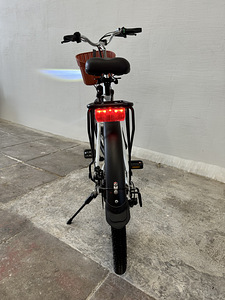 DYU C6 City e-jalgratas Vintage klassikaline elektriratas (7 foto / 9)