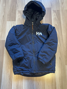 Зимняя куртка (1 фото из 3)