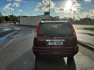 Nissan X-Trail 2.0 103kW (4 foto / 12)