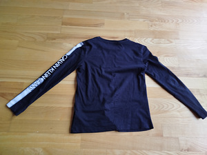 Calvin Klein Jeans Originaal T-särk Pikkade varukadega (140) (2 foto / 2)