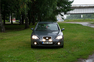 Seat Leon 2007 (2 фото из 10)