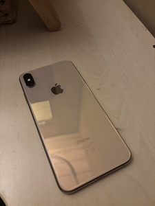 Telefon Xs Max (2 foto / 7)