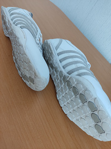 K-SWISS (3 фото из 4)