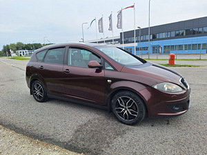 Seat Altea xl (6 foto / 10)