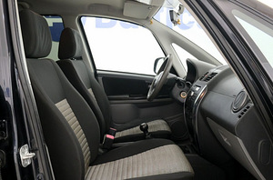 SUZUKI 4x4 (2 foto / 5)
