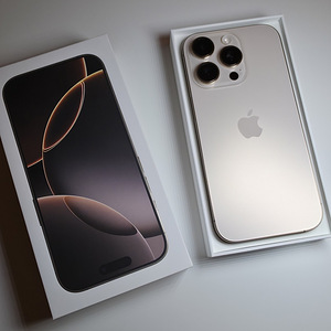 iPhone 16 Pro 256GB Desert Titanium + iDealCare