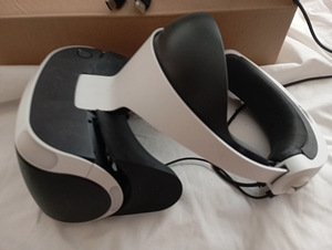 PS4 VR (1 фото из 4)