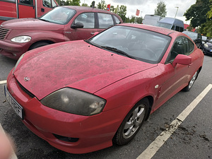 Hyundai Coupe, 2006 (2 foto / 8)