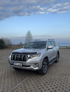 Toyota Land Cruiser 2.8 150 kW • 2022 (1 foto / 10)