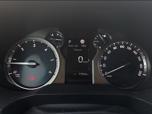 Toyota Land Cruiser 2.8 150 kW • 2022 (7 foto / 10)