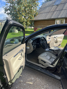 Volvo S60 2004 (13 фото из 15)