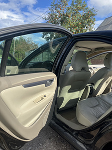 Volvo S60 2004 (14 фото из 15)