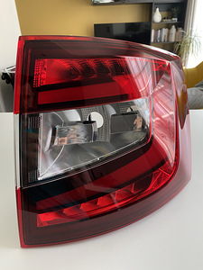 Skoda Octavia tagatuli(parem) Hella universaalile (1 foto / 5)