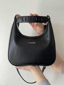 Kott Liu Jo (2 foto / 9)