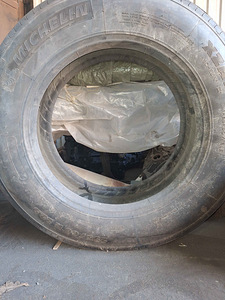 Rehv michelin 295/60/22,5 1tk (1 foto / 2)