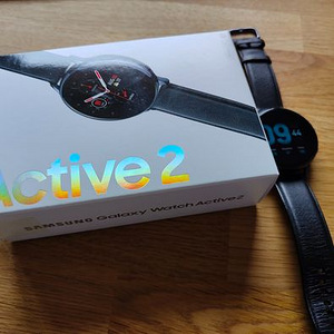Samsung Galaxy Watch Active 2 LTE 44mm Black stainless steel (2 foto / 3)