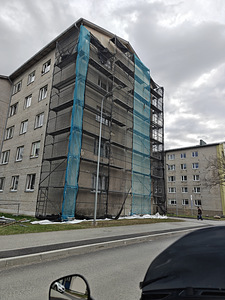 Монтаж строительных лесов (1 фото из 1)