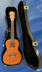 Ukulele Lanikai LU-21 C (1 foto / 3)