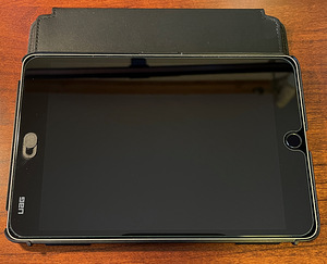 Apple iPad Mini 4 128GB WiFi (1 foto / 1)