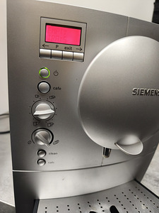 Кофемашина Siemens S40 (2 фото из 3)