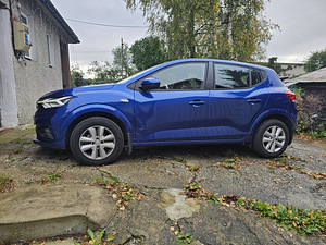 DACIA SANDERO 2023 (2 foto / 9)