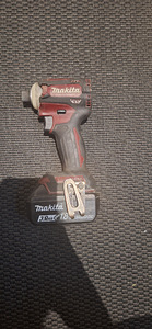 Makita DTD171 (1 foto / 1)