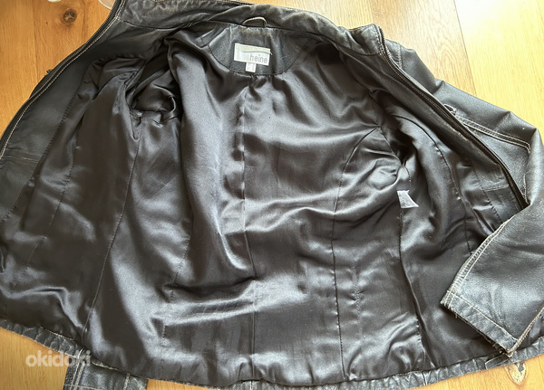 Кожаная куртка размера М (фото #8)