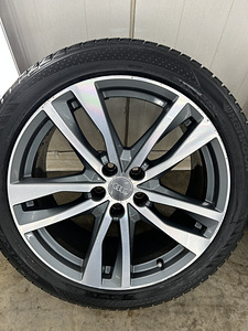 Оригинальные диски Audi 19” + шины Hankook (4 фото из 7)
