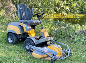 Murutraktor Stiga Park Pro 25 4wd (3 foto / 5)
