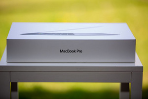 Macbook Pro 15" - Mid 2017, i7 2.9 GHz, 16GB/512GB (9 foto / 10)