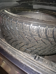 Rehvid 215/55 R17 (1 foto / 1)