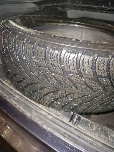 Rehvid 215/55 R17