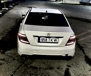 Mercedes C 180 DIISL. 2013 manuaalkäigukast (4 foto / 5)