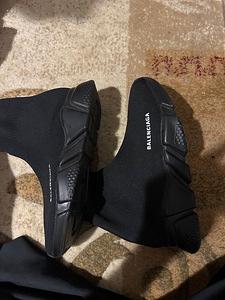 Balenciaga ботинки (3 фото из 3)
