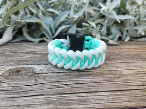 Käsitöö paracord käevõru (1 foto / 3)