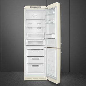 Smeg klassikaline eraldiseisev külmik FAB32RCR5 (2 foto / 3)