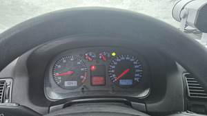 VOLKSWAGEN GOLF 1.6 74kW 2000 aasta (8 foto / 15)