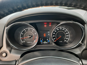 Продается Mitsubishi Asx (8 фото из 10)