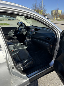 Honda crv executive 2.0 114kw (9 foto / 9)