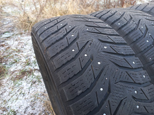 Шины R17/65/235 Kumho Winter ICE (5 фото из 5)